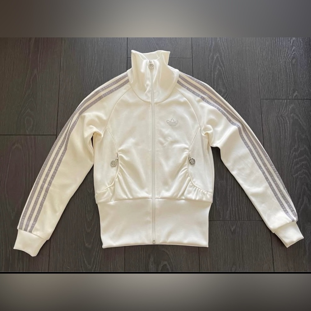 Rare Adidas Y2K Women’s Zip-Front Track Jacket with Light Gray Stripes